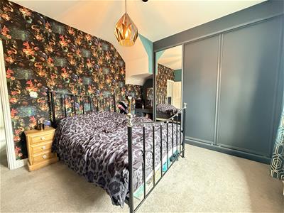 Picture 12
